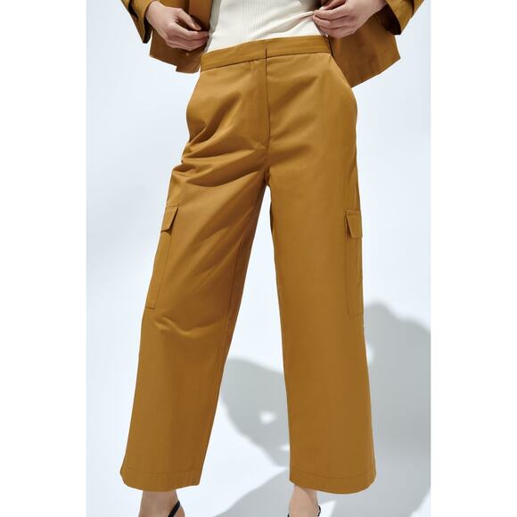 Zara High Waisted Straight Leg Cargo Pants in Toffee - Picture 3 of 12